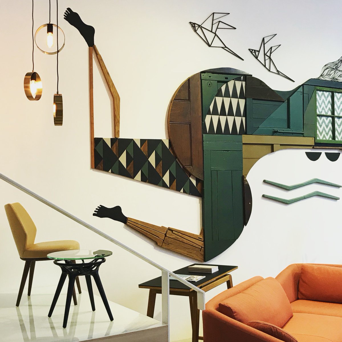 MorganSeating's tweet photo. Our new Porto &amp; Rio 2 collections on display in our Clerkenwell showroom, alongside lighting by @ChelsomLimited 
#art #design #furniture #madeinbritain #3dprinted #interiordesign #furnituredesign #clerkenwell https://t.co/pOV4TcLzaT
