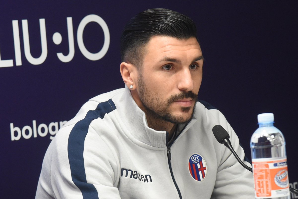 #Soriano: "Siamo carichi, la classifica non è soddisfacente ma possiamo migliorarla. La squadra è viva e ci sono tutte le condizioni per fare bene. Ho visto le ultime partite, a volte ci manca l'ultimo passaggio ma con il lavoro sono convinto che ci salveremo"
#WeAreOne 🔴🔵