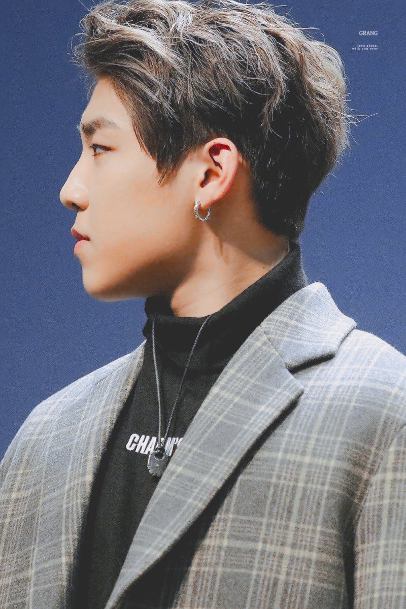 빼옴 tweet media