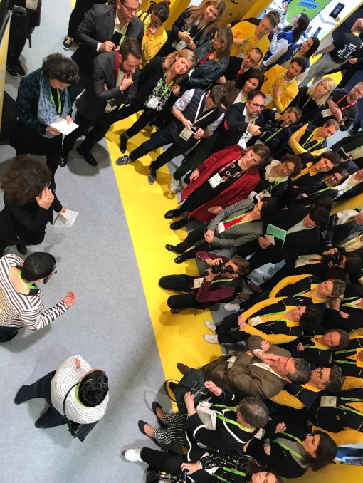 elisetech_'s tweet photo. We are at #CES2019 with @GroupeLaPoste! Only two days left to discover the amazing booth and our #SocialWall! #SimplifierLaVie 👇 https://t.co/zxIihksoi4