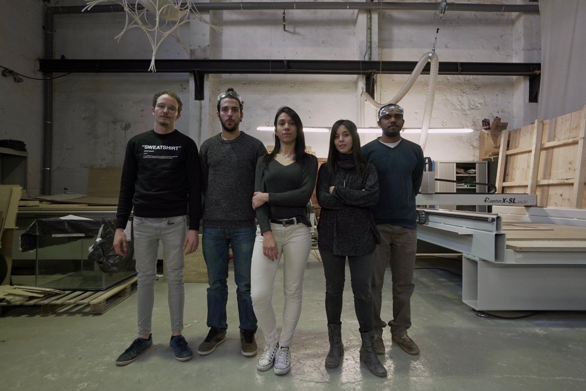 fablabbcn's tweet image. WANT TO BE PART OF US? 🥽
We&apos;re looking for a native English speaking intern [writer] who can contribute 10-20 hrs/week by writing about the planet, technology, innovation and how we use them to solve our planet’s challenges 🌏 WE’RE EXCITED! ARE YOU? Write hannele@fablabbcn.org