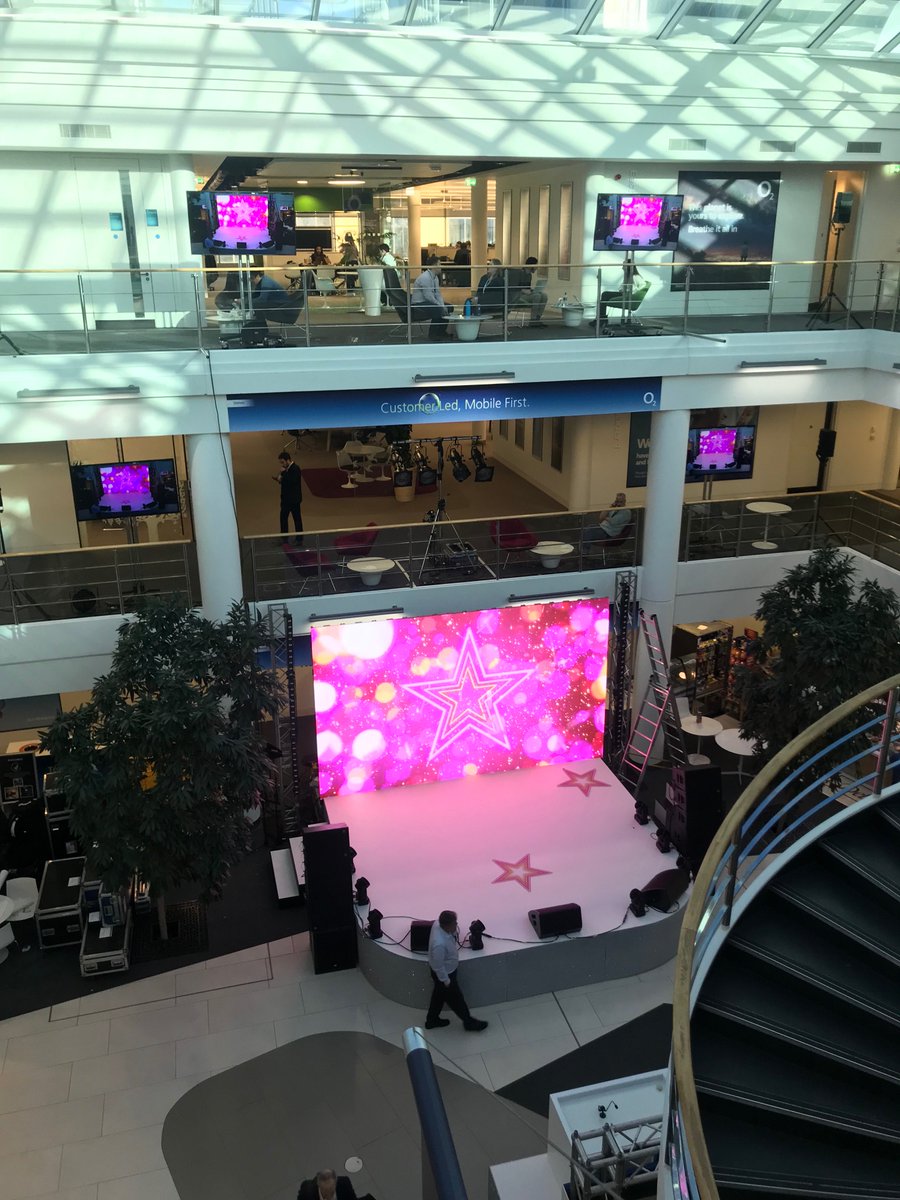 MatrixUK's tweet photo. Great job we delivered this week with the amazing team @SledgeLiveEvent #sledge #matrixuksolutions #AV #AVspecialist #AVsupplier #events #eventprof #eventgeeks https://t.co/ZUVeGrtTlx