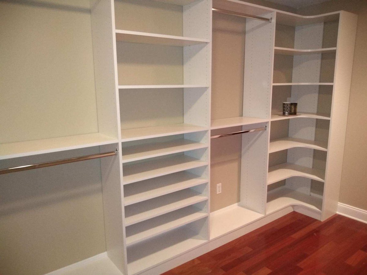 OrganizingO's tweet photo. #whitewalkincloset https://t.co/WS5G3T9Xim
