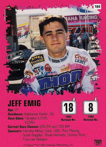 supercrossking's tweet photo. @emig47 's Hi Flyers card for the 91 and 92 seasons #ThursdayThoughts #ThrowbackThursdays #ThrowbackThursday #tft @ThorMXOfficial @YamahaMotorUSA @RideDunlop #wishIwasThisYoungAgain #jeffEmig #fro #froDaddy #yamaha #champs https://t.co/saaQJW0iLt