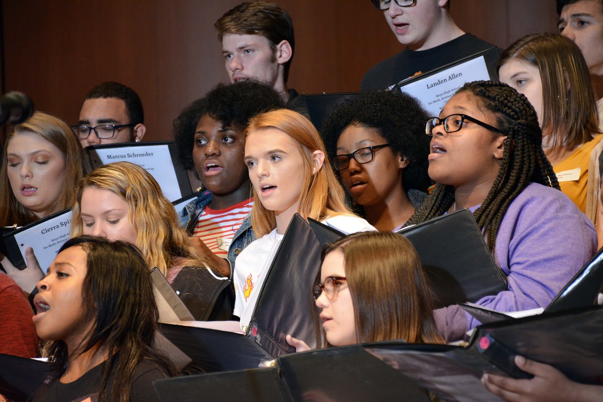 DCSD_SC's tweet photo. MORNING NEWS: More than 240 student-musicians shine in Fifth Annual DCSD All-County Music Festival 
https://t.co/Uiyqmp5AOO https://t.co/HfE4iKGGPO