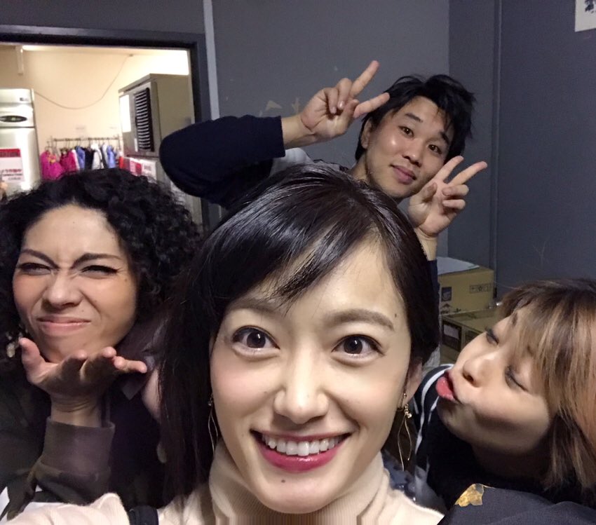 今村美乃 今夜のお芝居は凄かった 超難解なんだけど刺激的 感想が難しい さすが 村井さん演出 そしてアクションチーム凄すぎる 更地でお世話になった浅井星光さんアンジェラさんゆうへいさん 大大大活躍でした 和泉さん狂気に満ちた圧巻の演技
