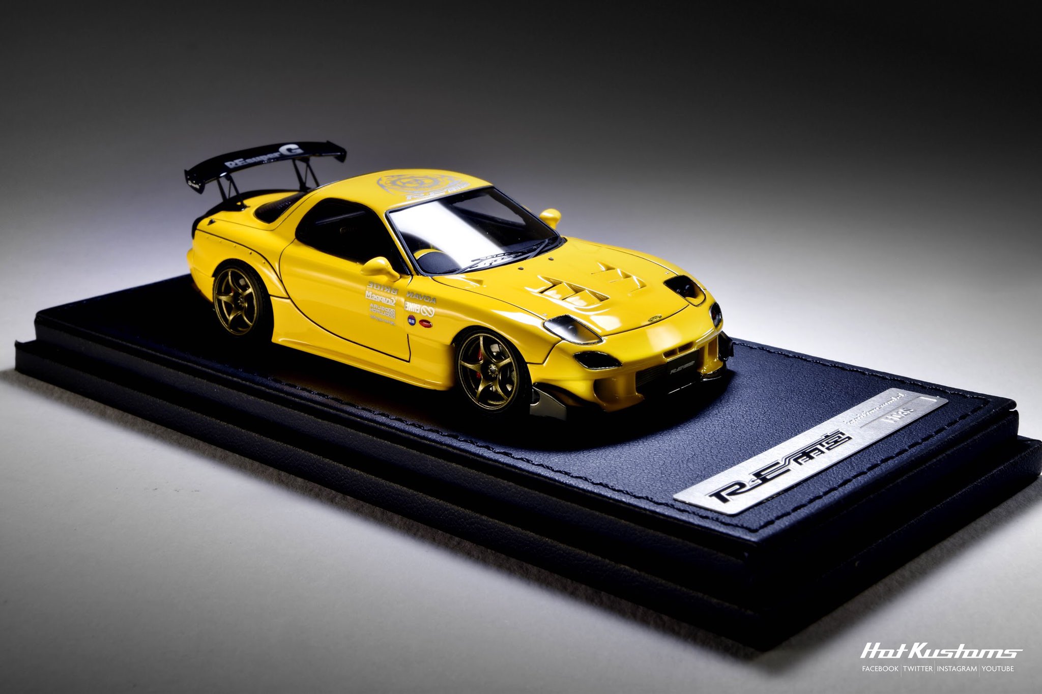 Hot Kustoms Ignition Model Mazda Rx7 In Initial D Redsuns Theme Now On Hot Kustoms Youtube Video Link T Co Bkjjpfluqx Ignitionmodel Mazdarx7fd3s 143scale Redsuns T Co 0hxqobpoj9 Twitter