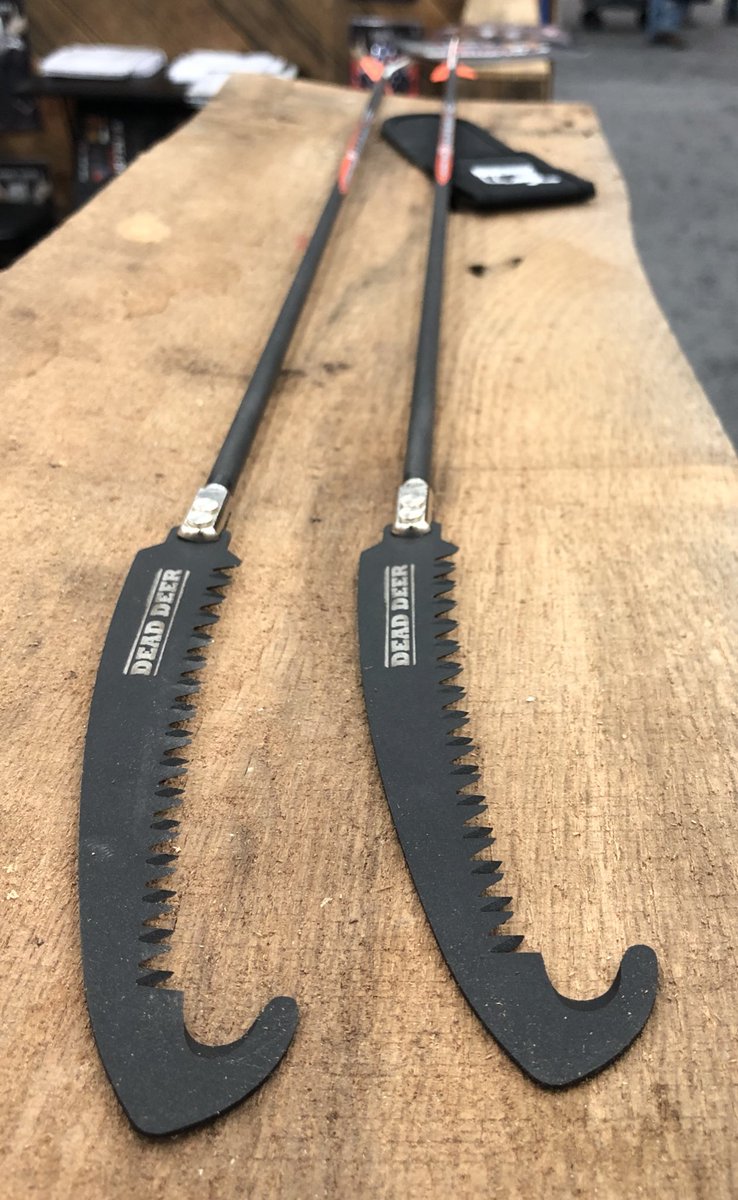 LindsayThomasJr's tweet image. Cool —&amp;gt; A lightweight pocket saw that attaches to an arrow shaft. For that one little limb you’d like to trim but it’s just out of arm’s reach from your stand. Dead Deer products by @doalloutdoors. #ATA2019