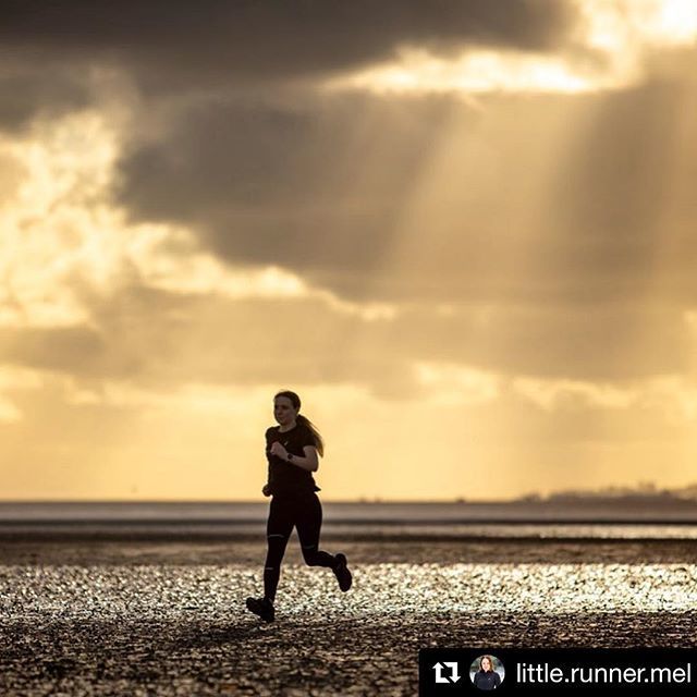 ilya_sandoval's tweet image. Behind the clouds, the sun still shines.
.
Repost @little.runner.mel
#InstaRunners
.
📸 @carelduplessis .
.

#asicsfrontrunner #asicsfrontrunneruk #imoveme #runnersofinstagram #instarunners #womensrunningcommunity #inspiringwomenrunners #runningmum 
#… bit.ly/2skNP5p