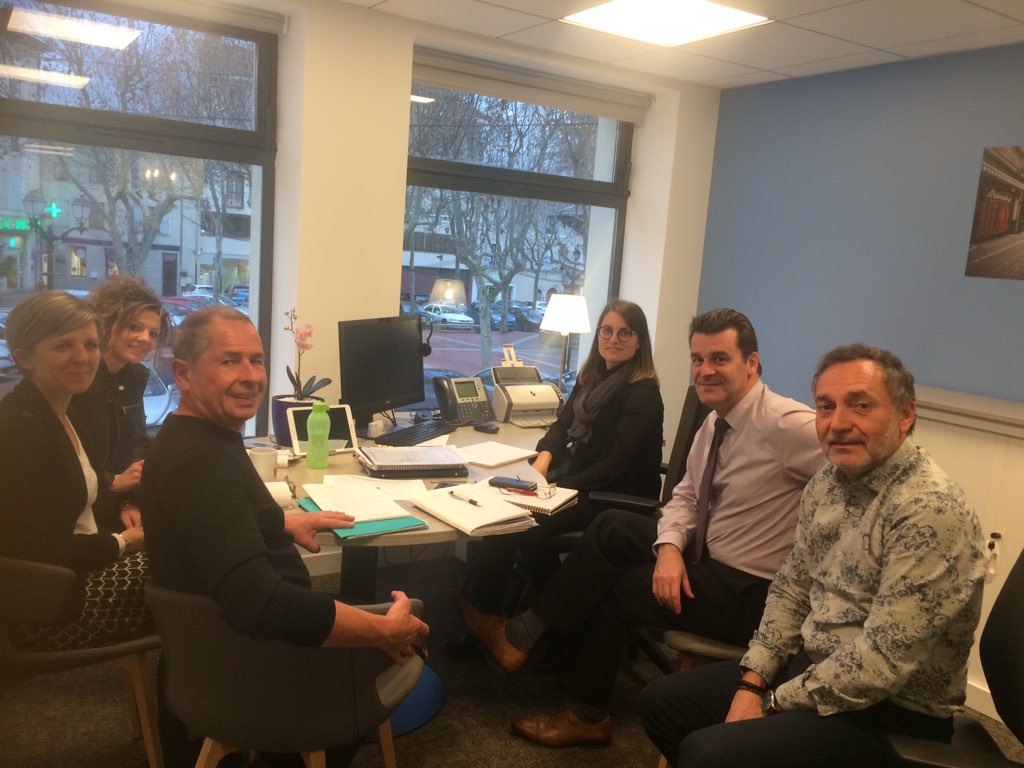 Réunion de rentrée EA Drôme-Vercors: réussir ensemble notre année commerciale . Tous collabor’acteurs!  Ateliers ÉQUIPE # CONFIANCE# RESPONSABILITE# SYNERGIE.. Merci à tous pour votre participation et  votre enthousiasme!.