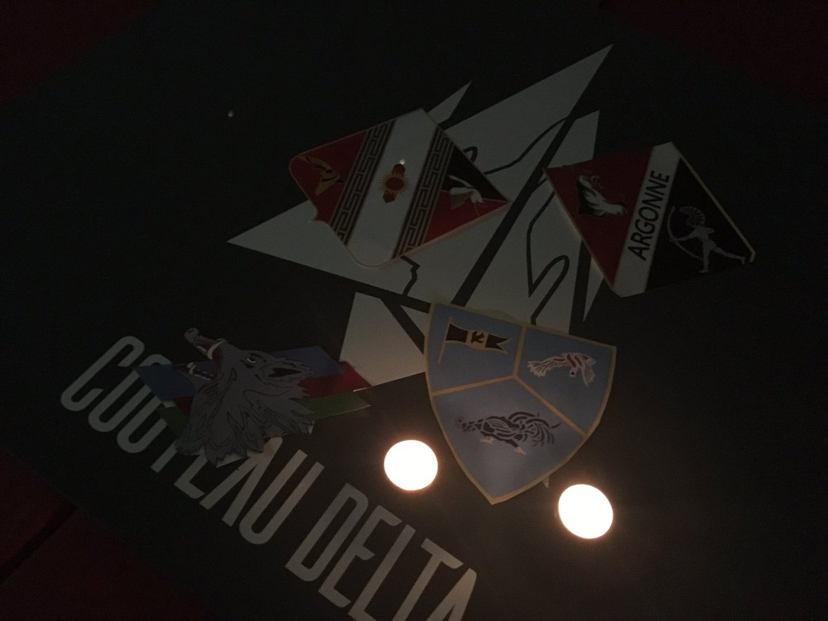 Deux nouvelles étoiles Nancéiennes viennent rejoindre la constellation d'Aviateurs partis trop tôt...
Nous pensons fort à leur famille et à leurs proches.
Bon vent à eux, as tombés en service aérien commandé.