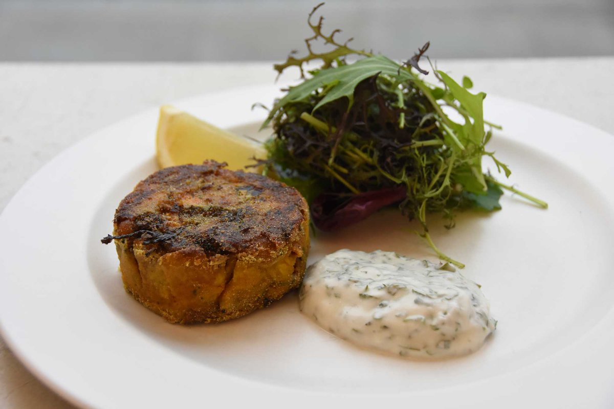 daylesfordfarm's tweet photo. Our new menus have landed at our farmshops in the Cotswolds and London. With so much organic deliciousness for all including #vegan and #vegetarian options, the only question is what will you try first? https://t.co/LwMh2WHzA6