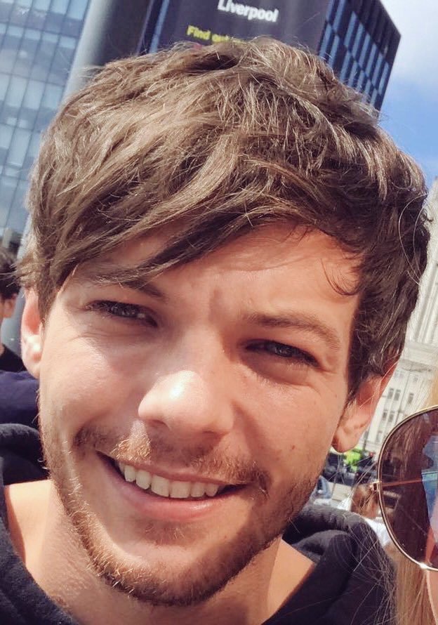 louisaddictixn's tweet photo. 🖤 https://t.co/daGOf7u5xd