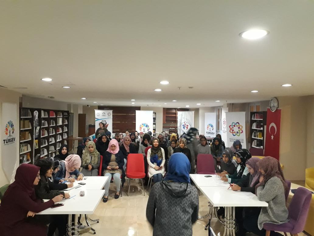 Türgev Kitap Kafe kapsamında 'Gençler Arası Münazara Yarışması' başlamıştır. <a href="/GSBgenclik/">Gençlik Hizmetleri</a>proje @GSBgenclik <a href="/gencliksporbak/">Gençlik ve Spor Bakanlığı 🇹🇷</a> <a href="/turgev/">TÜRGEV</a>