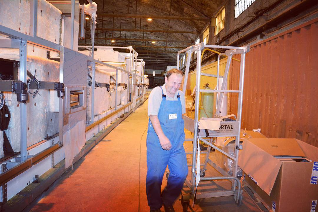 Mim_dieppe's tweet image. Les coulisses du projet @fluctuart dans notre atelier @dieppefr ! La bonne humeur est présente ! Bravo à tous 👏🏻🍾⛴ #Fluctuart #Naval #Maritime #IndustrieNaval #MancheIndustrieMarine #Dieppe #Normandie