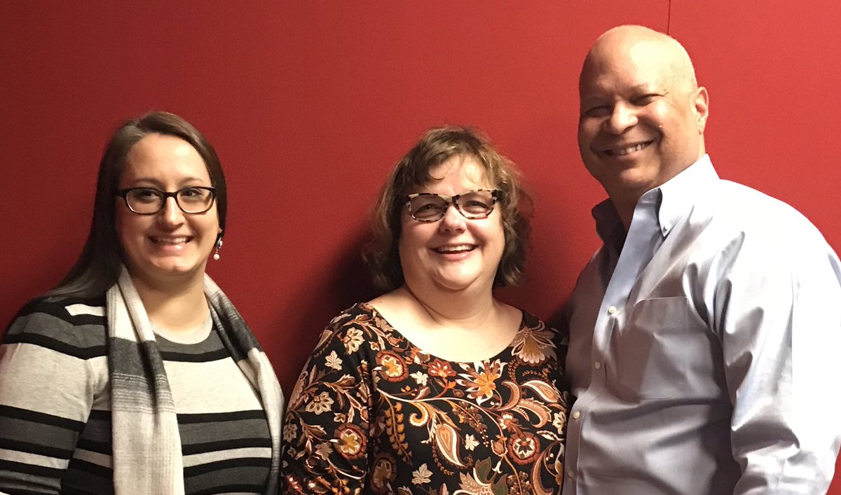 leegroup's tweet photo. #smalltalkwithmarkslee discussing youth, reducing employee stress, power of networking and disability challenges https://t.co/rzZ2S69krv #WXYT1270 #Detroit #SundayMorning 8-9am #entrepreneurship #smallbusinessdevelopment https://t.co/VM5twQFRki