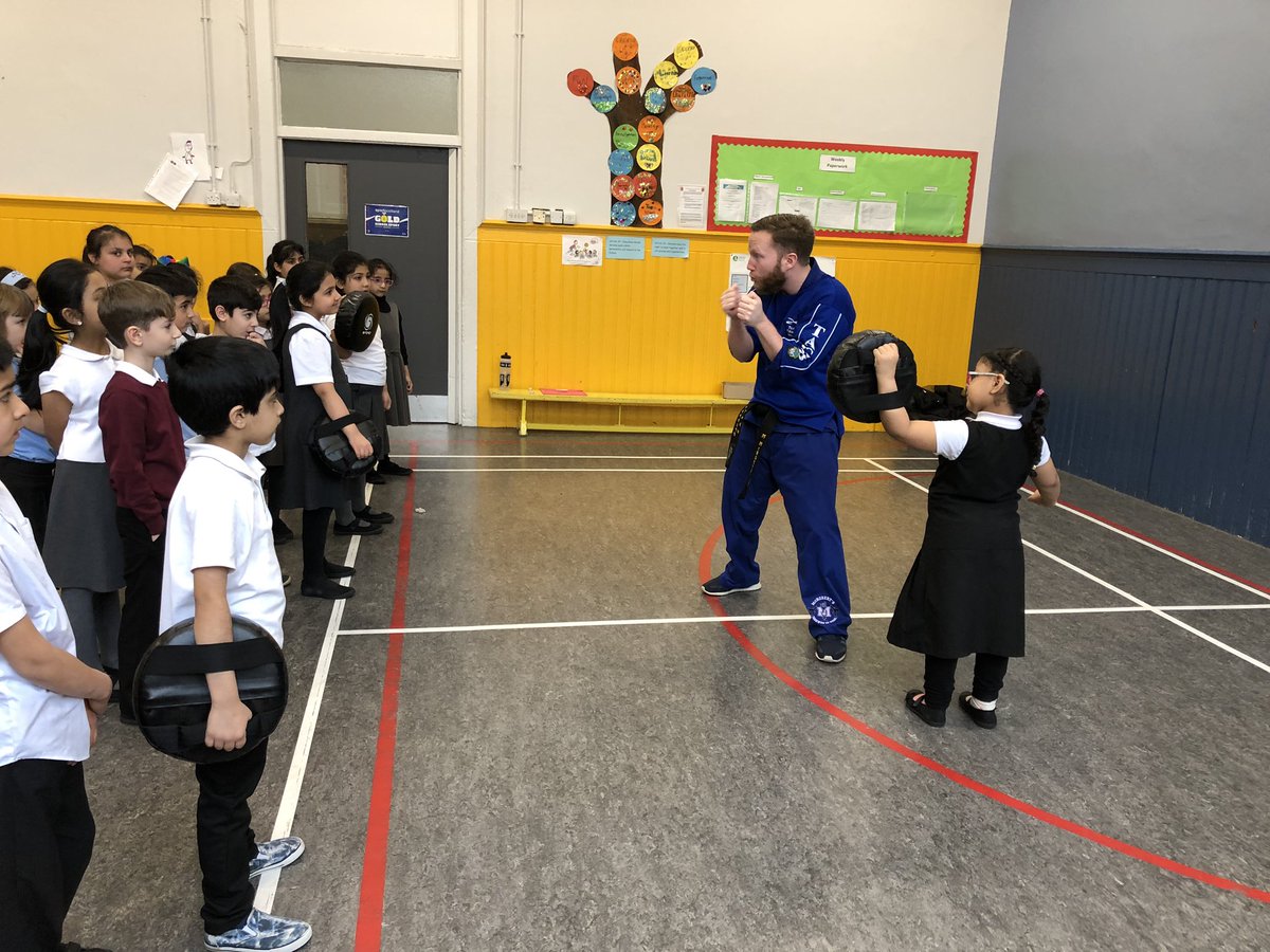 Pollokshields PS tweet media