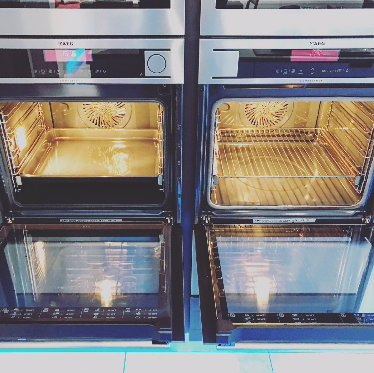 ProEverlast's tweet image. Cleanliness is close to godliness or so they say... All I know is that this is oven cleaning heaven.
everlastpro.co.uk #sheffieldissuper #Barnsleyisbrill #worksop
