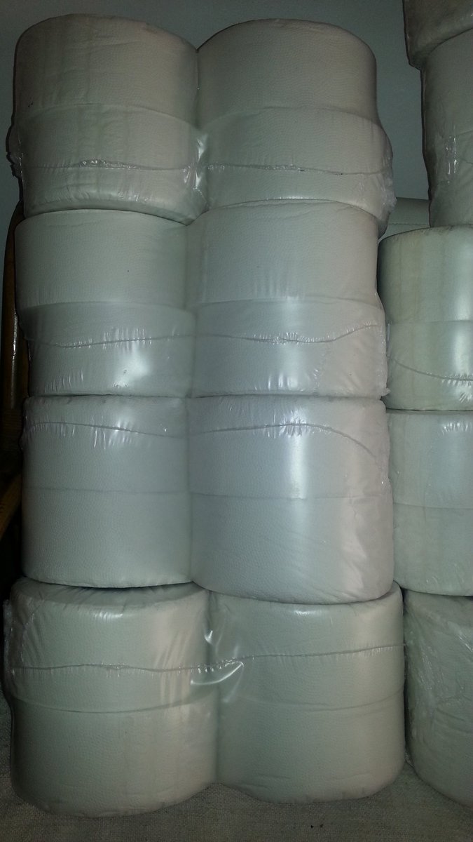 Papel higienico institucional 4 rollos de 9 pulgadas .aprovecha