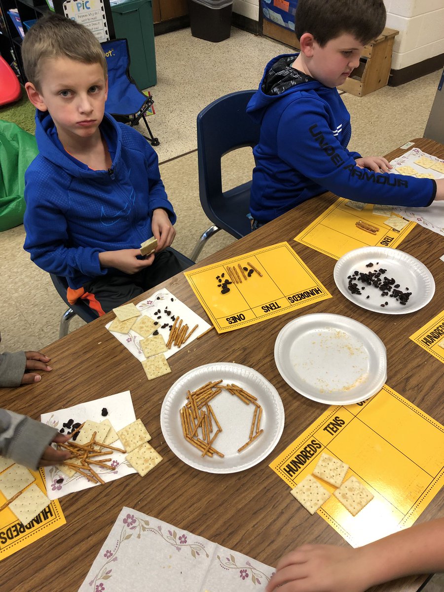 Mandy Nealeans tweet media