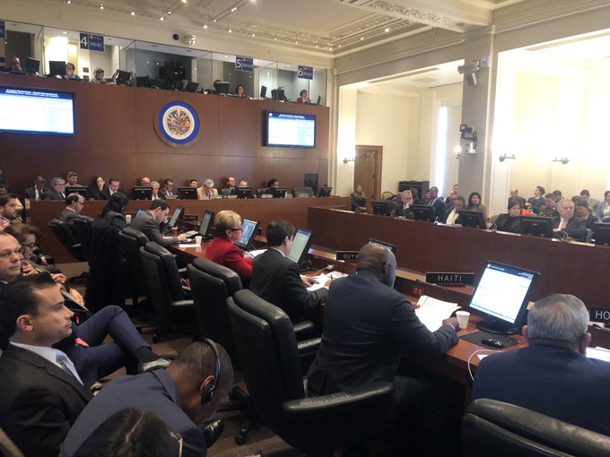 View image on Twitter