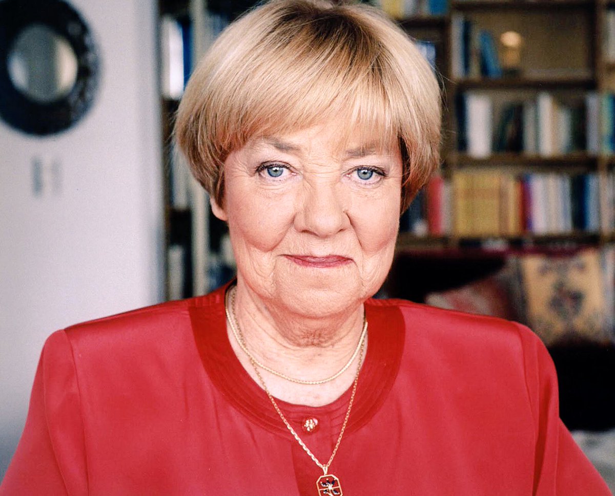 ArgVRoma's tweet photo. María Elena Walsh è stata una scrittrice, poetessa e cantante argentina. Ha alzato la sua voce contro la dittatura e, sebbene abbia scritto testi e canzoni per adulti, è famosa tra i bambini per la sua vastissima produzione infantile.
È morta il 10 gennaio del 2011.
#AVR 🇦🇷🇮🇹 https://t.co/D0OdwK4vXg