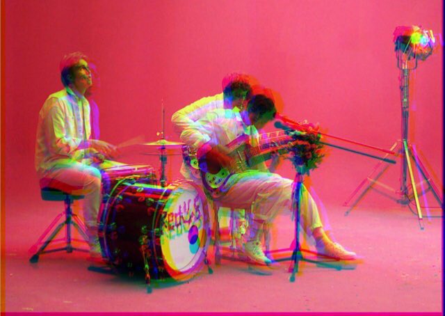 JohnOxley777's tweet image. Discover this brilliant song &amp;amp; video “Way Down”
By Sheffield’s amazing #RedFaces ( @RedFacesMusic )
Garage Pop!
RedFaces - Way Down youtu.be/dIKtEWTyxfQ via @YouTube