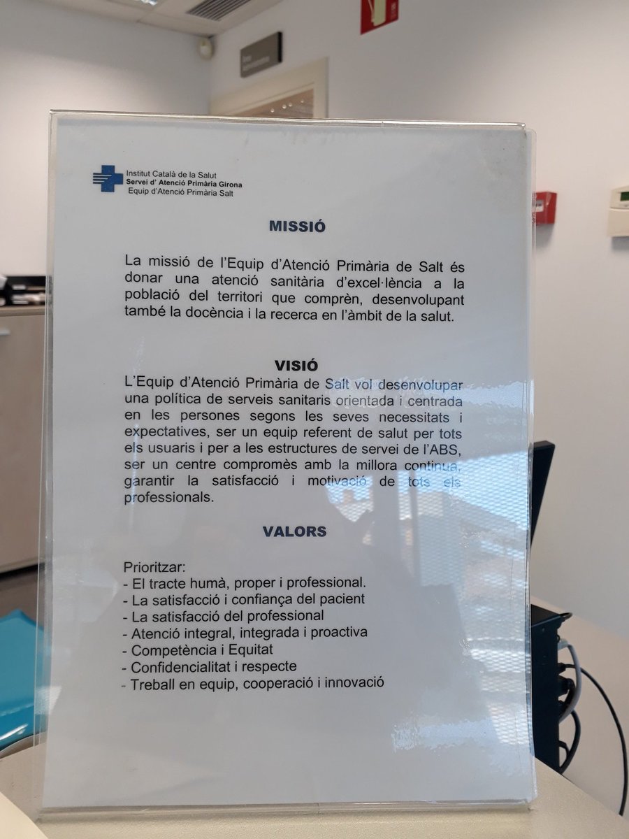 contra_corrent's tweet photo. @icscat m'he sentit molt mal tractada pels vostres metges del CAP de Vilablareix. Si això és el tracte humanitari del qual feu gala, quina vergonya :( https://t.co/c1aqSPoiDP