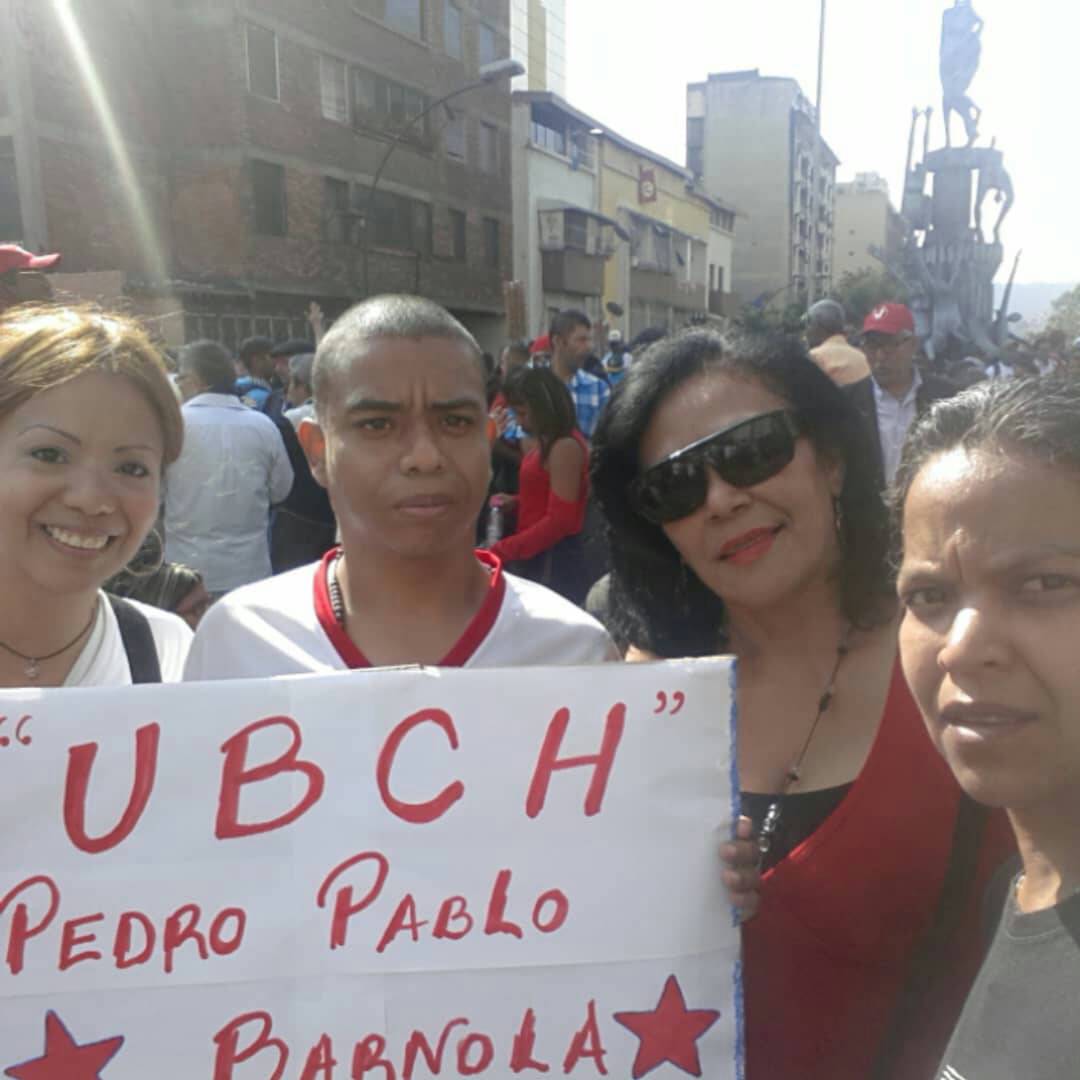 ClapBicent2010's tweet photo. #NosotrosJuramosConMaduro #Ssju presente y consecuente.#10Ene Ratificando y Juramentado @NicolasMaduro  @CLAP_PQ_SANJUAN https://t.co/spGqdMABCq