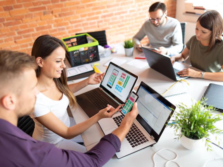 outsidesource's tweet photo. Making the case for UX/UI design #UserExperience https://t.co/5fknYg9p0X https://t.co/wOG86aw4dZ