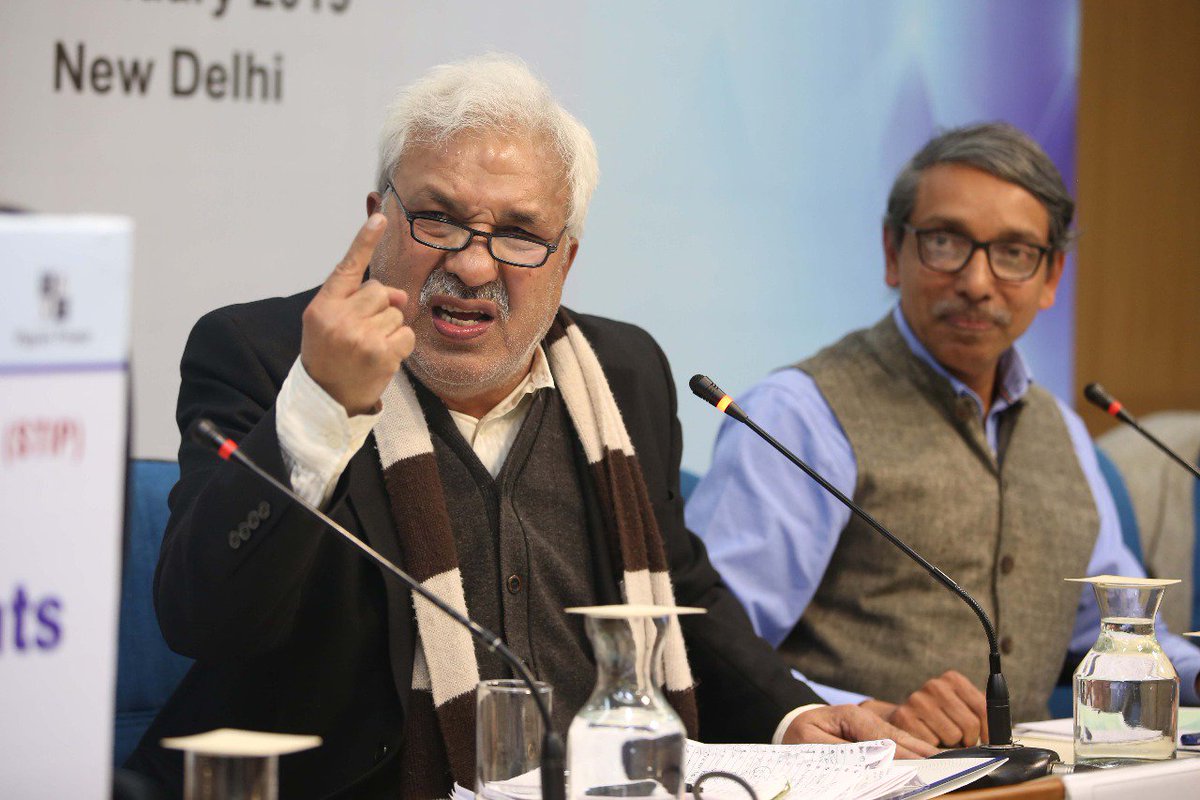 fisd19's tweet photo. "#Democratisation of #Science is crucial to safeguard #Indigenous #Knowledge", states Prof. #DineshAbrol, #DelhiScienceForum at the #16th #STIPforumlecture
@Sachin_Chat @teriin @IFCPAR @OpenScienceMov1 @CSEINDIA @habitatworld @VigyanPrasar @RIS_NewDelhi @IndiaSTS @IndiaDST https://t.co/onB5FletsN