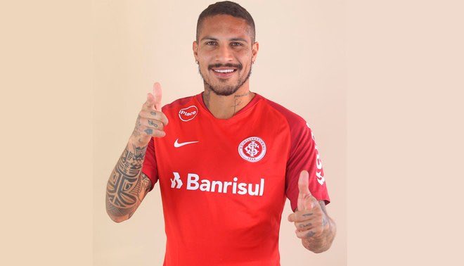 paolo guerrero jersey