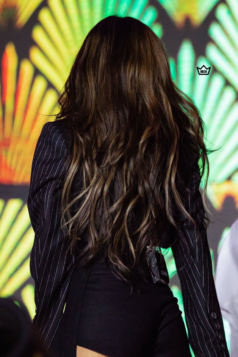 hwasagallery's tweet photo. 181220 © BearPink0619 https://t.co/qs8JXKjxm0