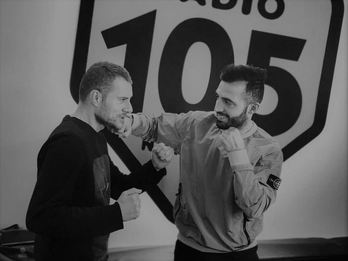 A <a href="/105MiCasa/">105 Mi Casa</a> è tornato a trovarci #GiorgioPetrosyan 🙌🙌🙌 che il 16 febbraio, a Monza, sarà protagonista del PetrosyanMania Gold Edition, il più grande evento mondiale di #kickboxing del 2019 🥊🥊🥊
ɴᴏᴡ ᴏɴ ᴀɪʀ con <a href="/MaxBrigante/">Max Brigante</a> 📻
👉 bit.ly/DirettaRadio105