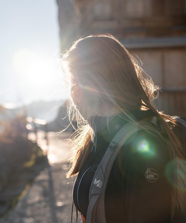 Für @elsa_dvo bedeutet #slowerliving: "Was mir in der Natur gefällt, ist das Gefühl, auszuschalten. Man ist einfach allein mit sich selbst. Es gibt keine Autos, kein Lärm von der Stadt, man fühlt sich einfach frei.‘‘ Teile auch Du was #slowerliving für d… bit.ly/2CfFpkB