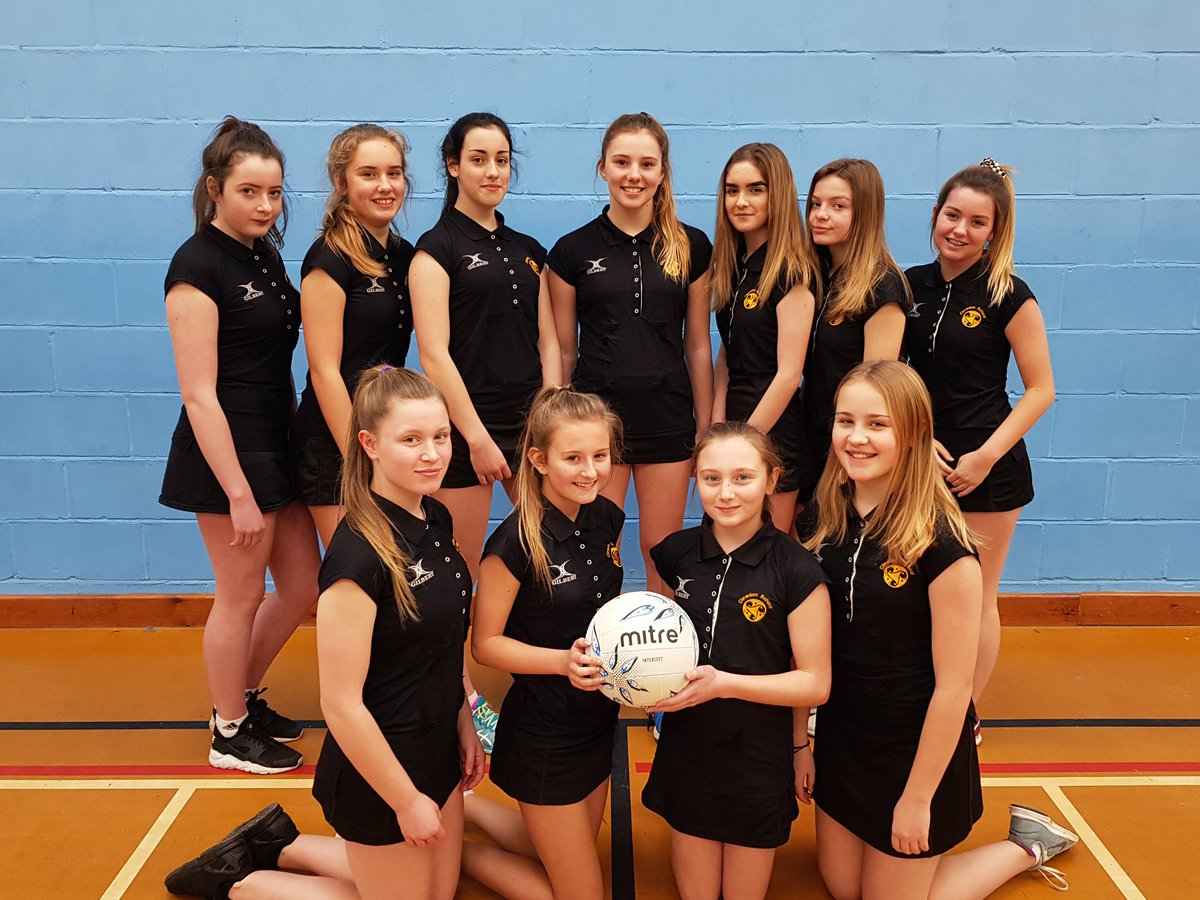 ClevedonPhysEd's tweet photo. I could not be any prouder of these girls ... What a match!! We got off to a strong start but from the second quarter onwards it was goal for goal - Final score 23-23!! After 6 mins of extra time we take the win 29-27 JFR #Wow #IndoorNetball #SquadPerformance https://t.co/OChI25Drwr