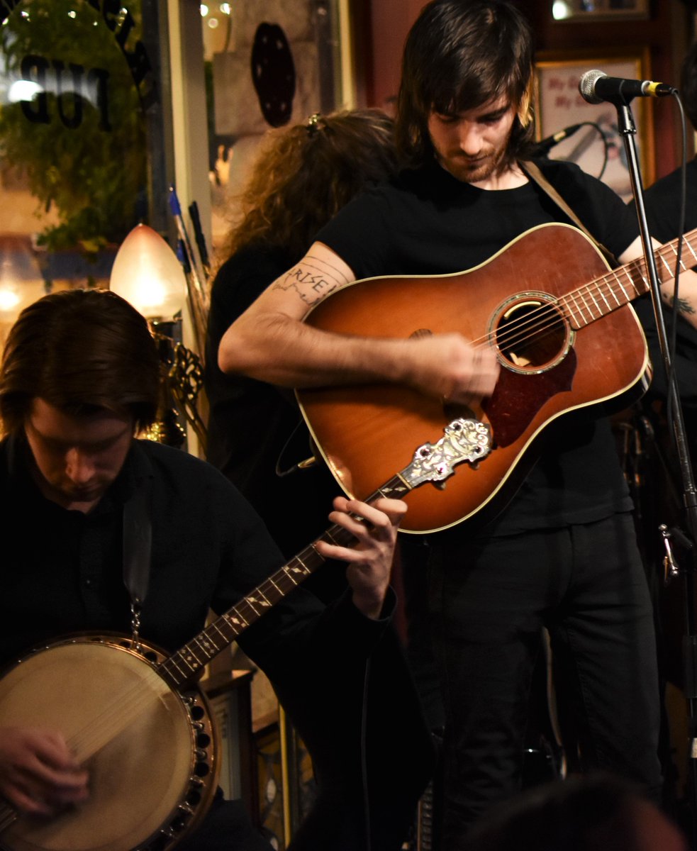 knackers_yard's tweet photo. Great time last night! We'll see you next Wednesday @irishtimespubbc for some more music, drinks and dancing! https://t.co/FgqkWYY9ir