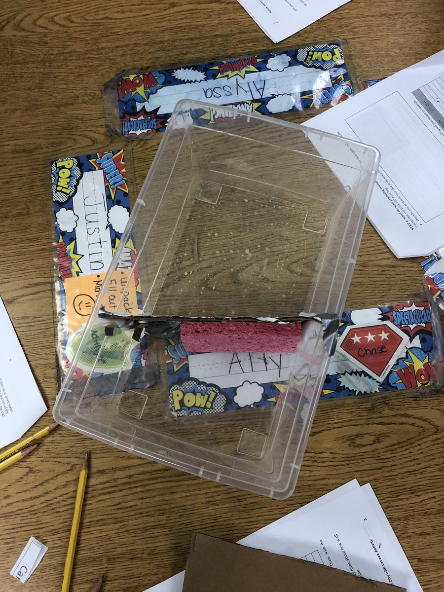 StephenElySHE's tweet photo. Can you prevent a flood? 5th graders trying to construct their own levees! https://t.co/VtO1FrA1zu