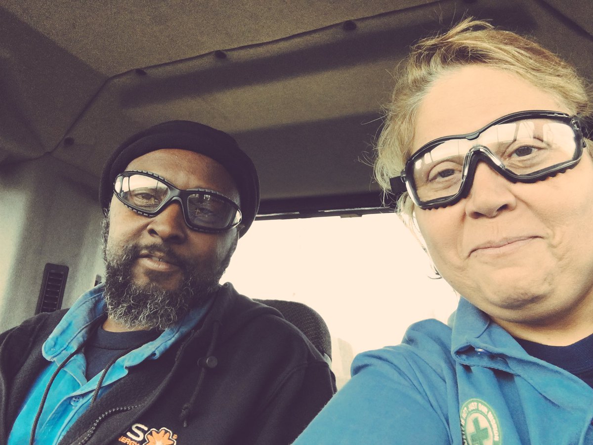 Adrienne Alcazar, Exec in Residence in Power Gen on dozer today attributing learnings to the team!!