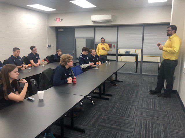 <a href="/IlearnInstitute/">iLearn Innovation Institute</a>  and @aceprodcon  welcomed students from Stow-Munroe Falls High School to tour our facility today. Students learned about the rubber industry and its opportunities. Let's hope we see more from these future engineers. #studentoutreach #rubbertraining #industrynews