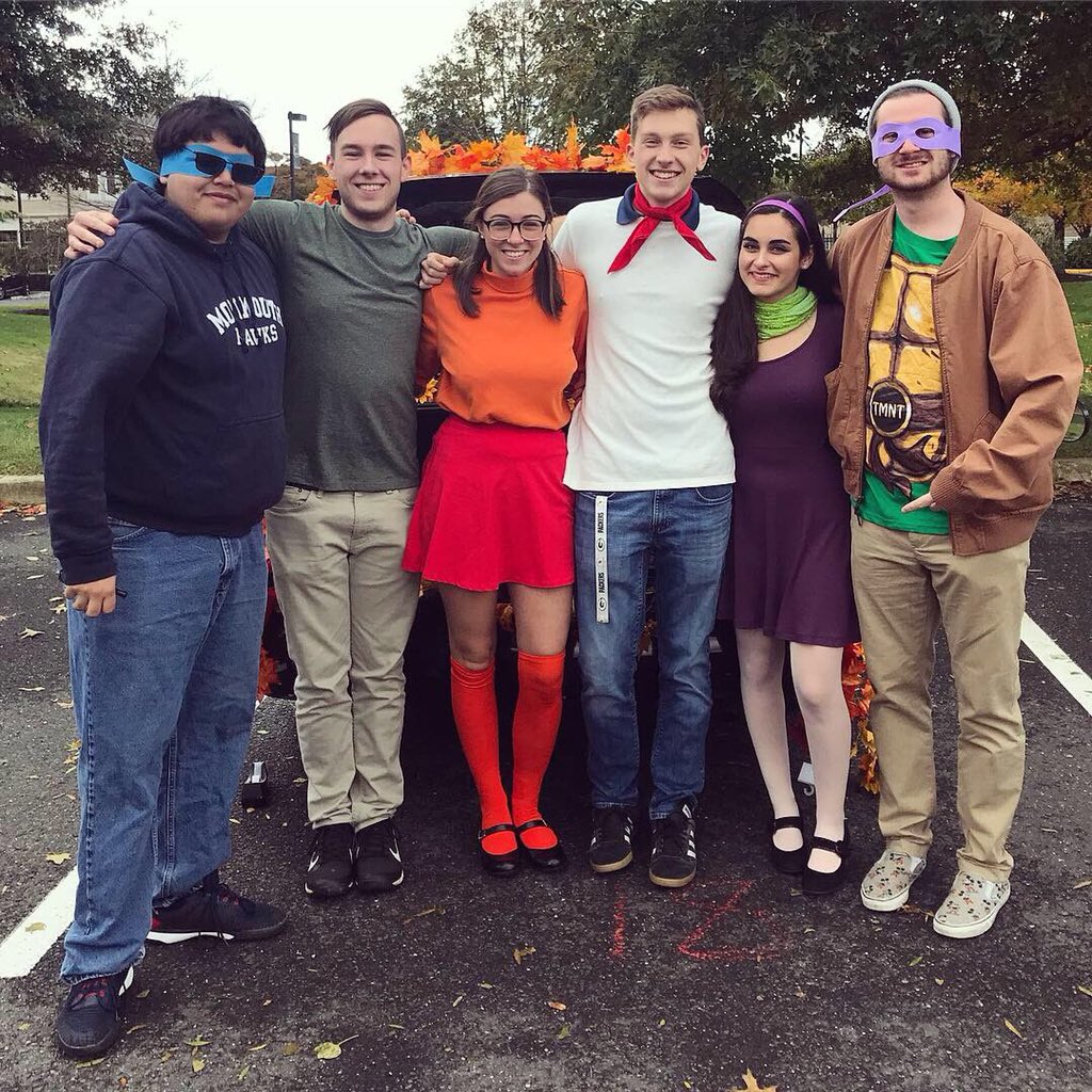 HawkTV12's tweet image. Here were some of the bigger events at Hawk TV last semester. We can’t wait for more fun events this Spring! Definitely don’t miss out on getting involved✨