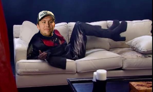 EagleSessions's tweet photo. When Nick Foles comes into your house...
#FYoCouch #BDN #FlyEaglesFly #WhoDat https://t.co/Pxyed7Zgvn