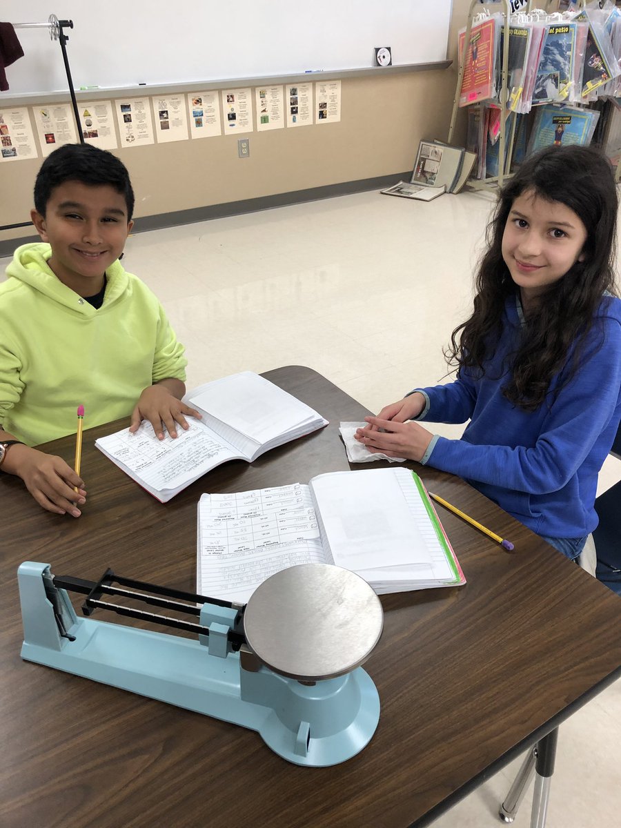deannpenadeann's tweet photo. How density is observed! @NISDHenderson https://t.co/C1eGuD0BbV