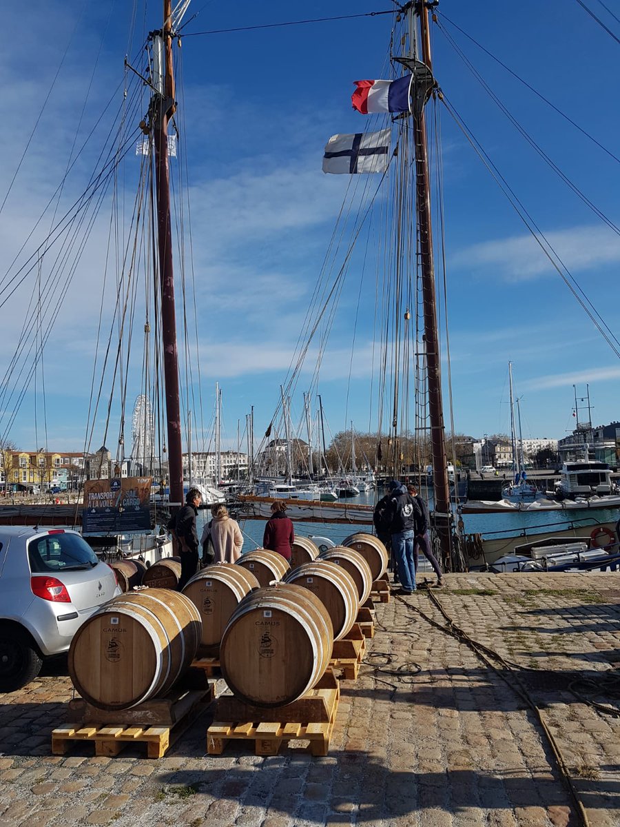 TOWindTransport's tweet photo. 10 barrels of @CamusCognac which have crossed the Ocean #BySail are scheduled to be offloaded schooner #DeGallant tomorrow at 07:00 on Shallow Draught Harbour in #Barbados! A #maritime #CaribbeanExpedition for an exceptional #cognac tropical ageing @FoursquareRum.
#àlavoile https://t.co/Mf2hEwajkA