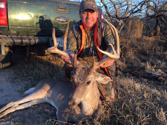 RyanJNewman's tweet image. King Ranch management deer from this morning. @FordPerformance #builtfordproud #deermanagement #bassproshop #texashunting #partners