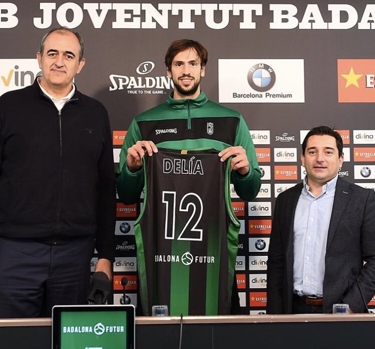 ArgsXMundo's tweet photo. Por si quedaba alguna duda. Marcos Delía fue presentado como nuevo jugador de #Joventut En su espalda llevará el número 12. https://t.co/MJ5TkMvra4