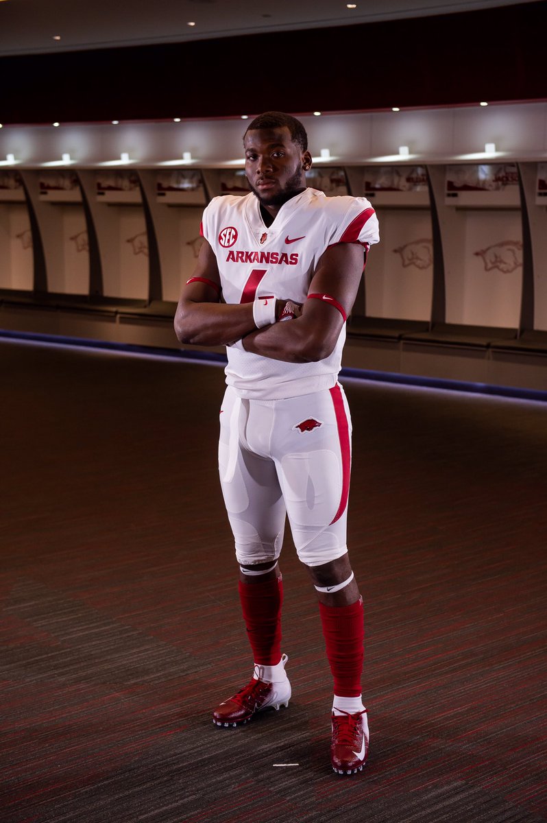 Lakia_henry_4's tweet image. The University Of Arkansas 🐗