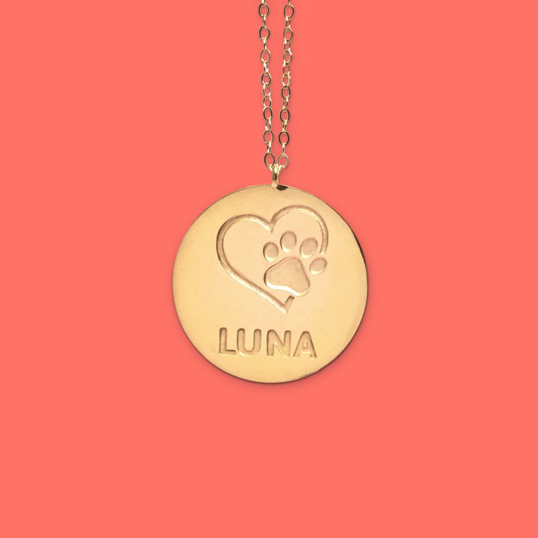 TeaganMorrison's tweet photo. After years of hard work, we're proud to have launched another website for making things! https://t.co/4KsmH3kv00 - A custom jewelry maker. Just in time for valentines day 💖💖💖! I'm so proud of everyone who worked on it, and very excited to see it grow. @TheCharmsmith https://t.co/9Y6TPPratB