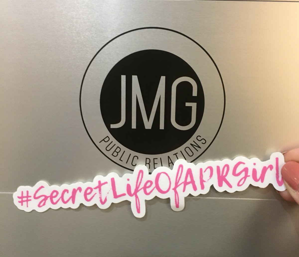 ByAWatts's tweet photo. Today marked my last day interning for JMG Public Relations in NYC ๐. Had a great time with an even greater company and learned so much about the #PR and #socialmedia landscapes. We even got to celebrate the last day by hitting 10k on Instagram! #SecretLifeOfAPRGirl https://t.co/QhaVODR8zw