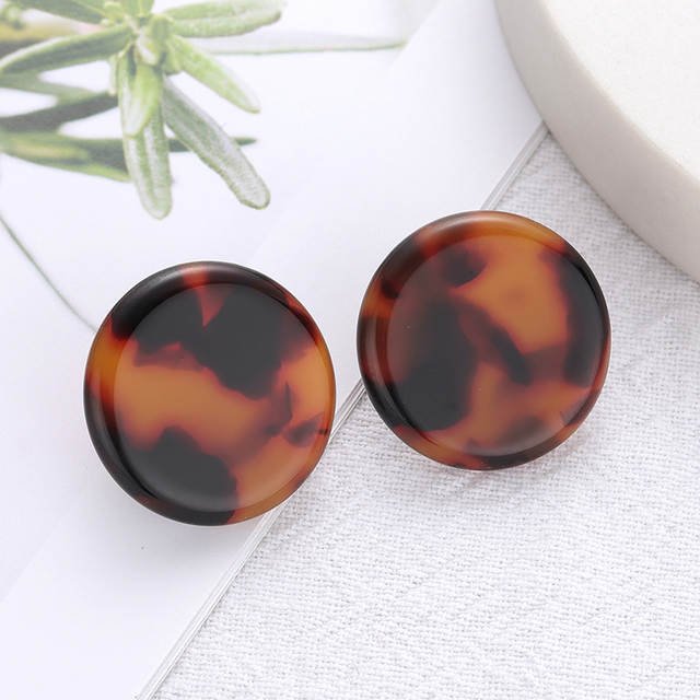 thehoneysuckleb's tweet image. @thehoneysuckleb We&apos;re open! Shop our looks today! Link to website in the bio.